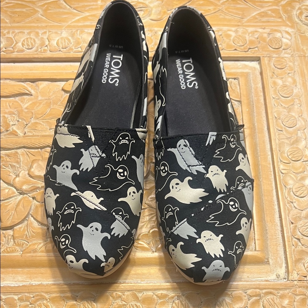 Toms Black Alpargata Ghost Pattern Slip-Ons glow in the dark